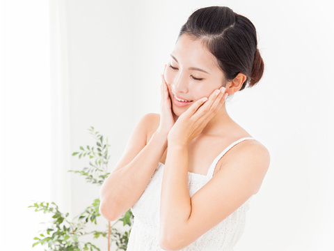 ケイ素ミネラルは、お肌に大切な成分。